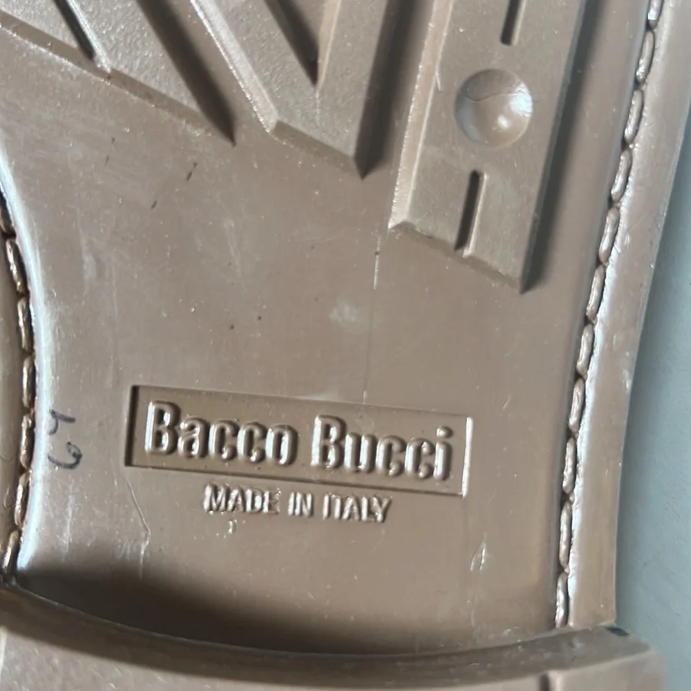 Bacco Bucci - Italian made Oxford